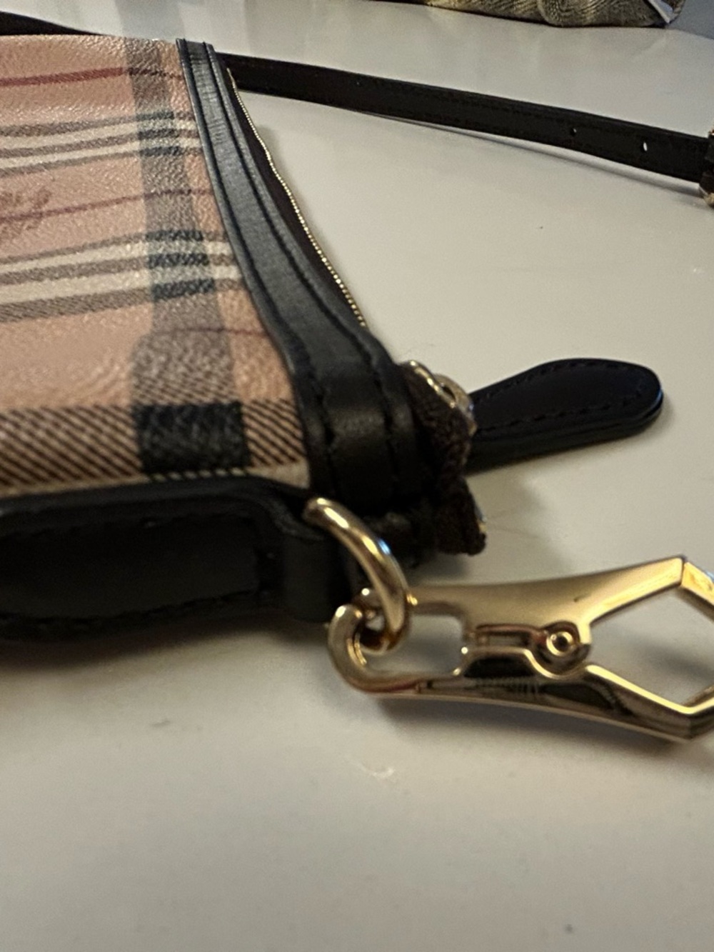 Vintage Check Leather Crossbody Bag in Beige and Black - Picture 8 of 11